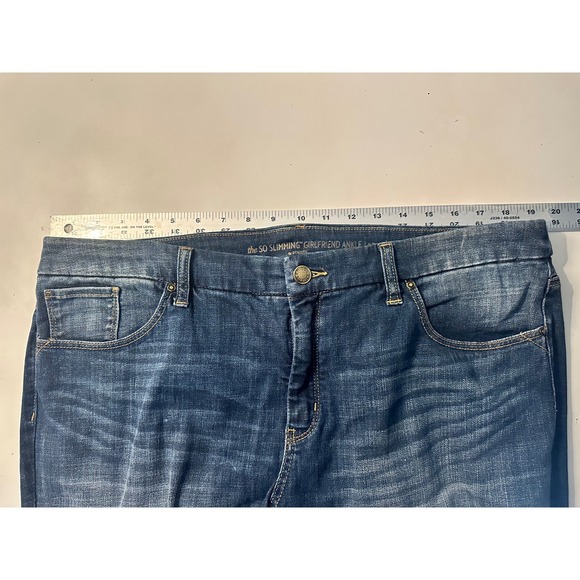 Chico's Girlfriend Ankle Jeans So Slimming Stretch Dark Wash Denim Size 3 / 16 - Picture 4 of 7